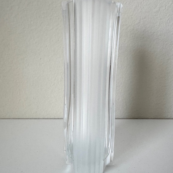Hoya Art Glass crystal Vase - Picture 6 of 7